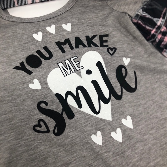 Lily Bleu Gray Graphic Plaid Ruffle Sleeve Top - Picture 3 of 6